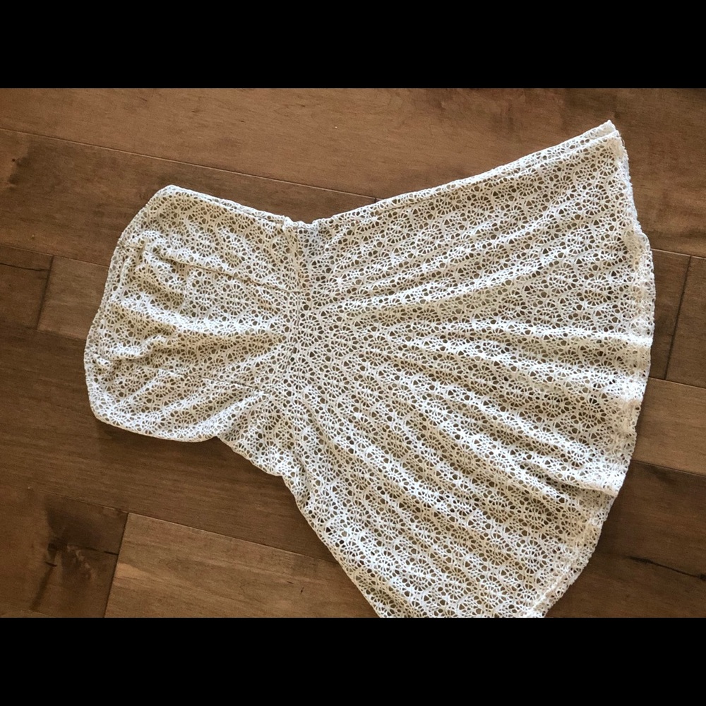Strapless dress